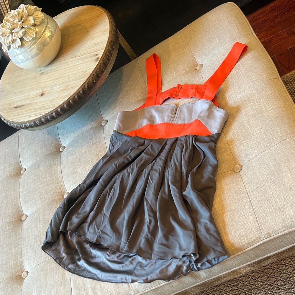 Alisha Levine 100% Silk Grey Orange Peplum Top Size Small